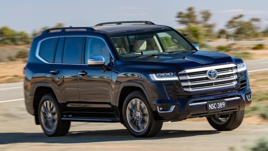 Toyota Debuts Land Cruiser 300